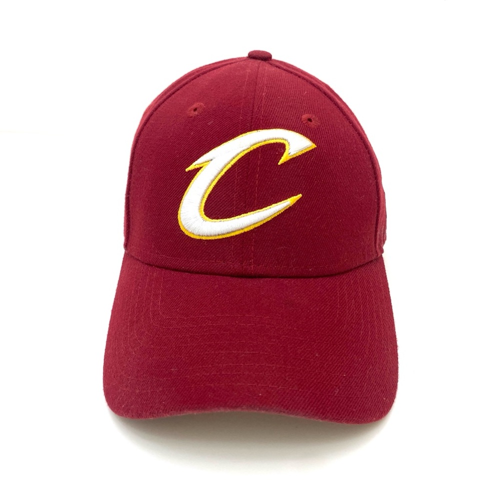 New Era 9Forty Men's Cleveland Cavaliers 6-Panel Baseball Style Cap